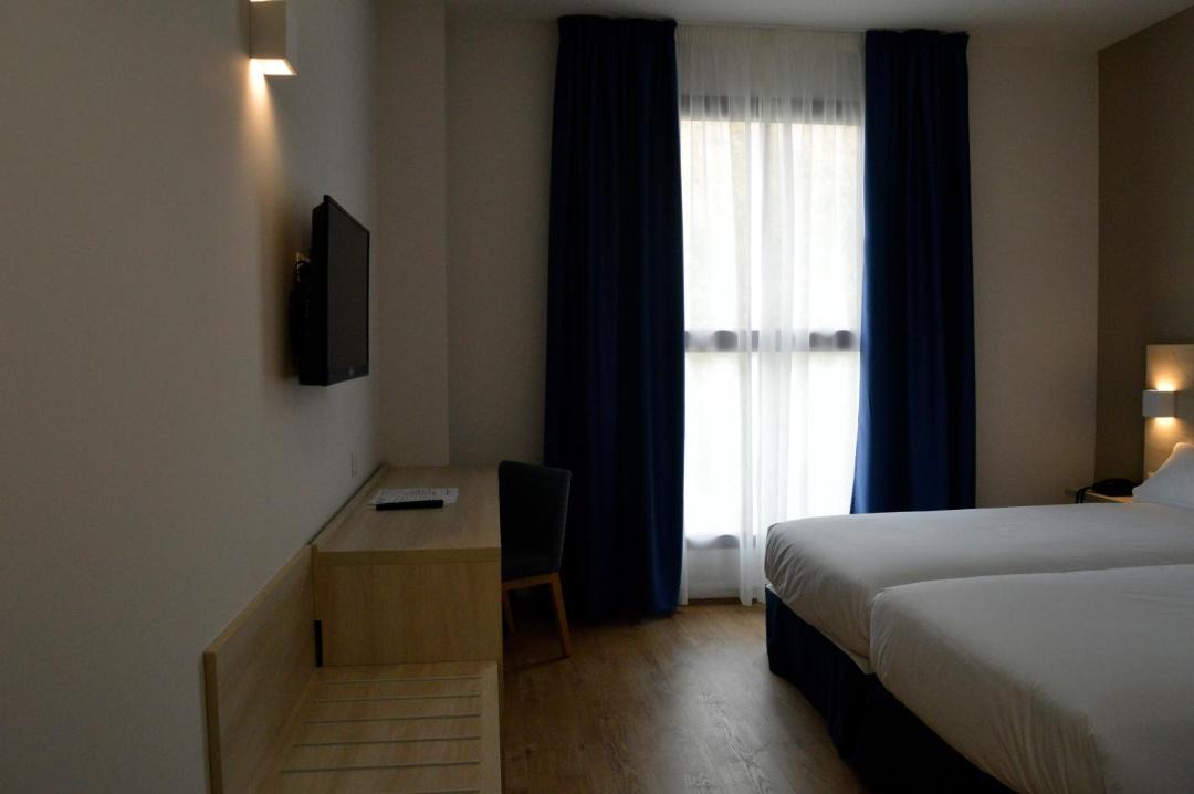 Photo of Bedroom in Los Banos
