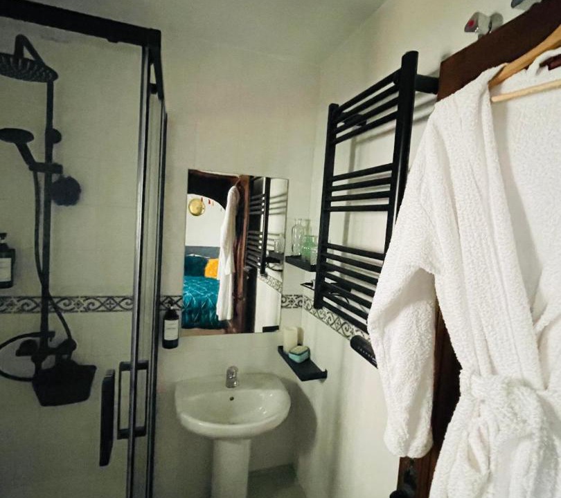 Photo of Bathroom in Lecrin