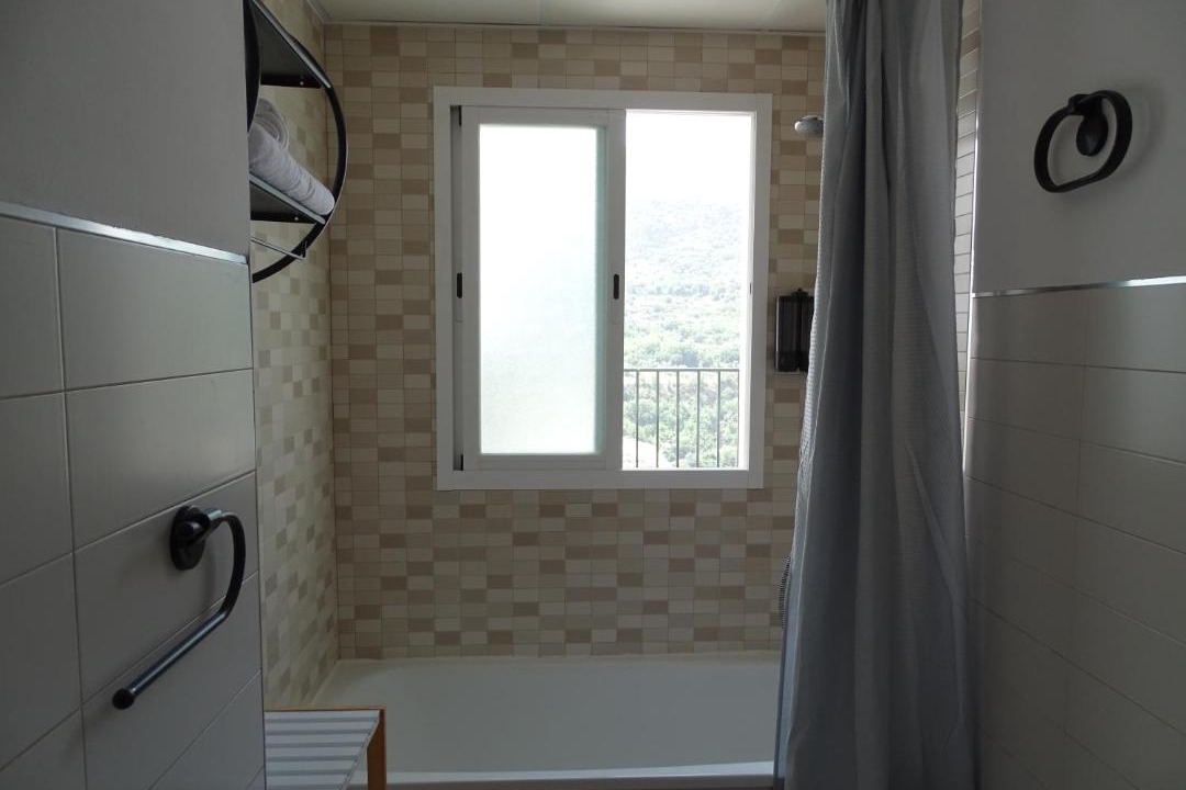 Photo of Bathroom in Guejar Sierra