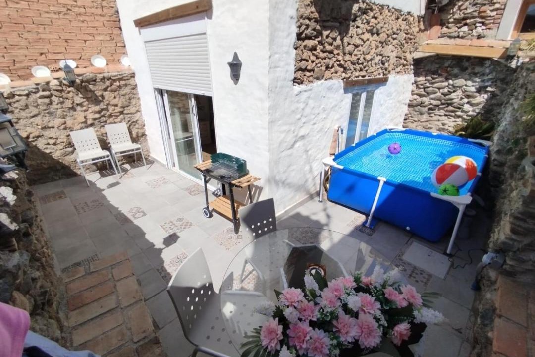 Photo of Patio Balcony in Niguelas