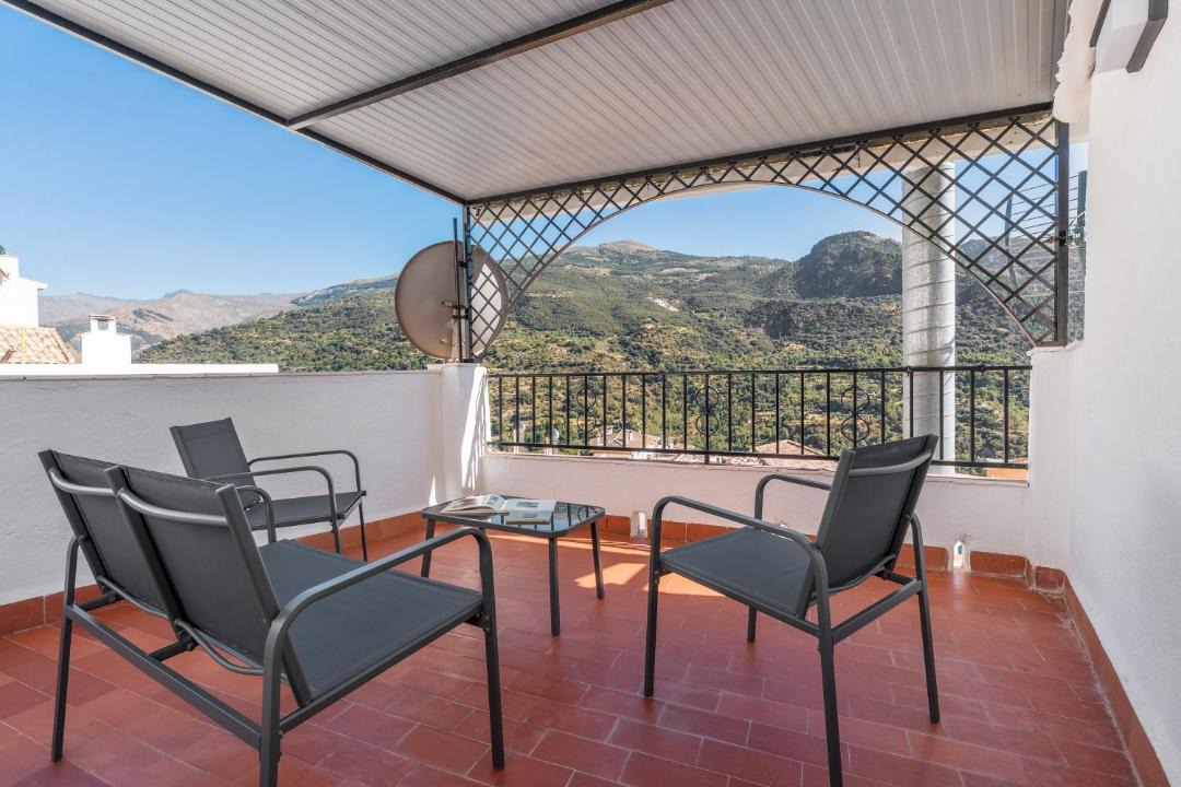 Photo of Patio Balcony in Guejar Sierra