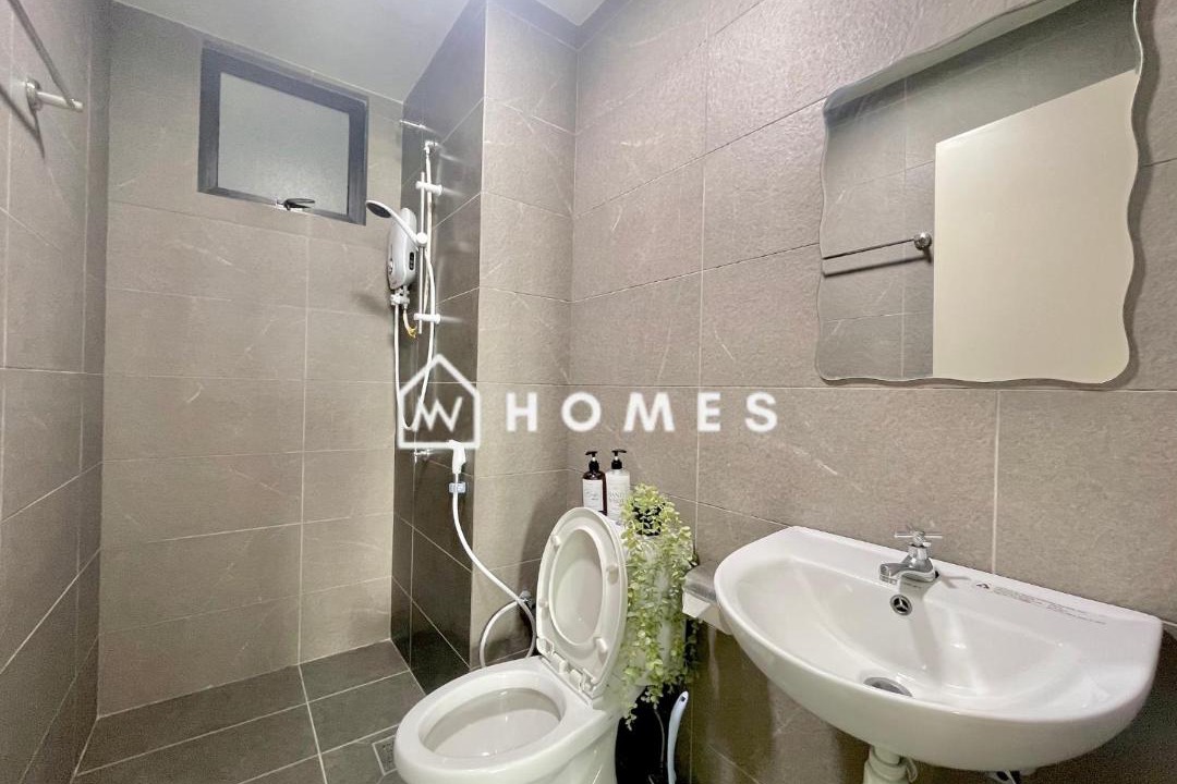 Photo of Bathroom in Kampung Bukit Dukong