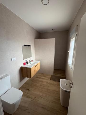 Photo of Bathroom in Albunol