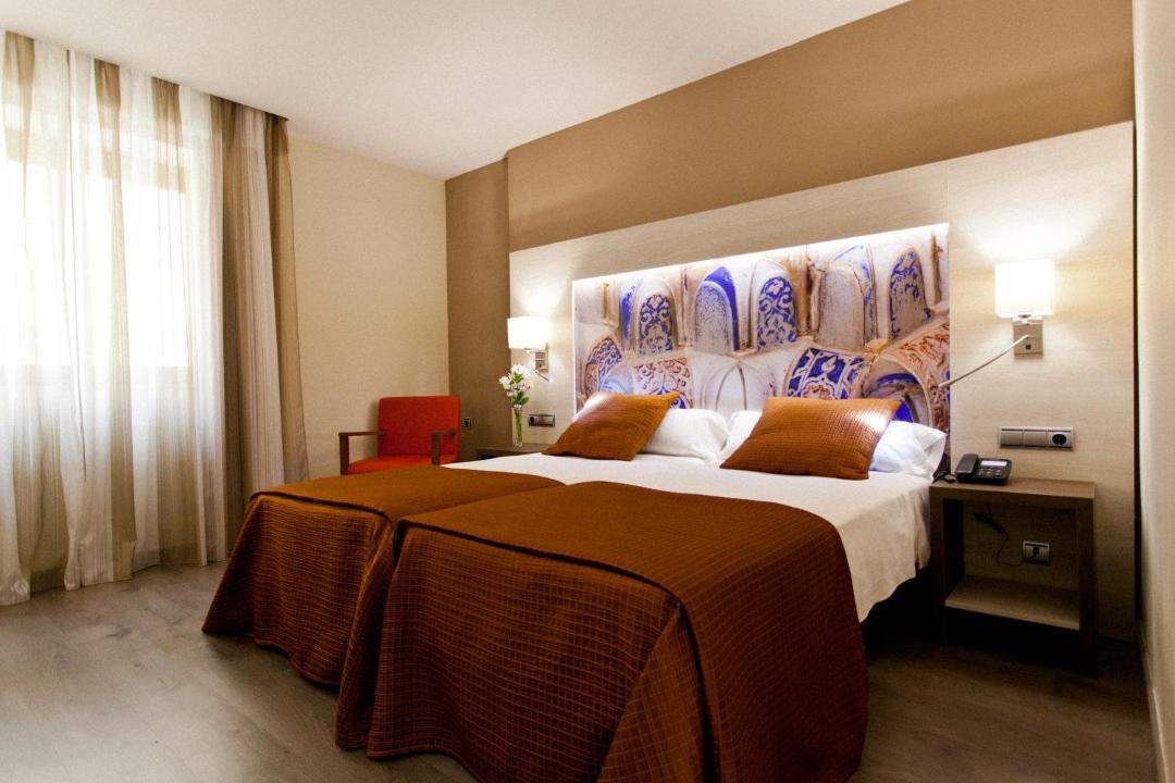 Photo of Bedroom in Figares
