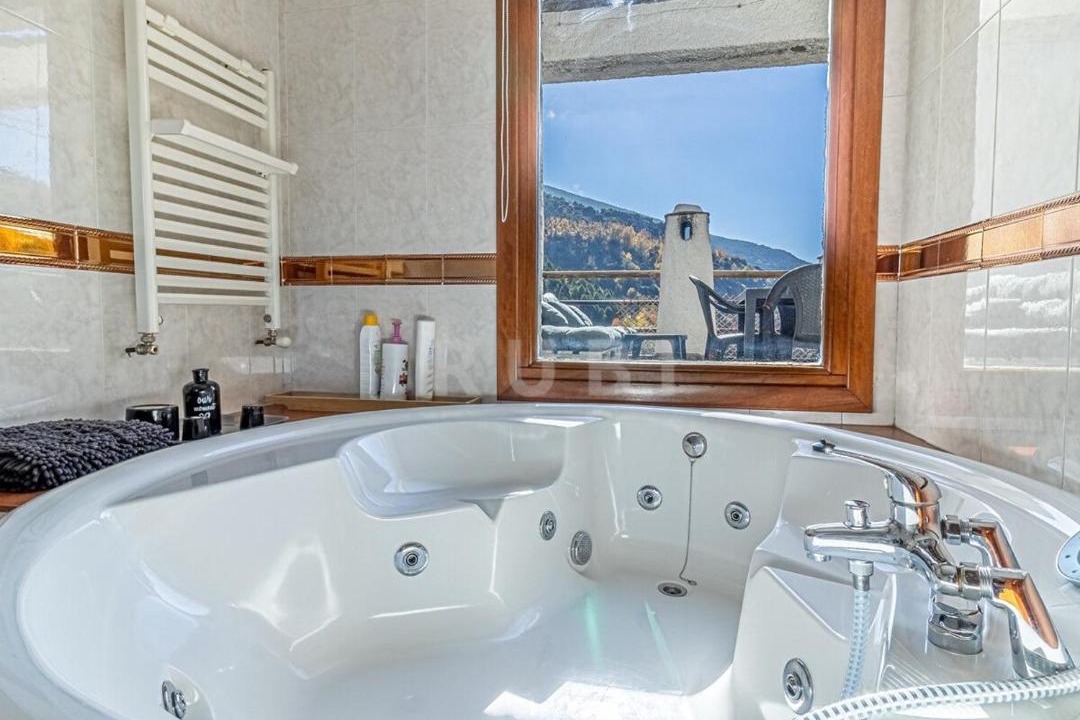 Photo of Bathroom in Trevelez