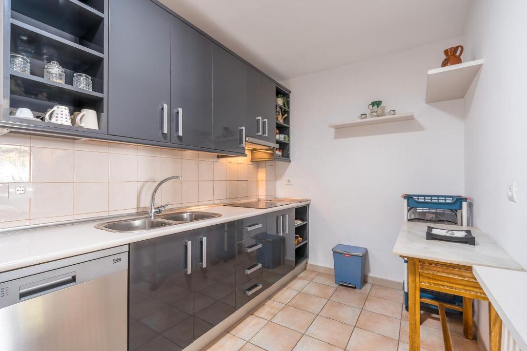Photo of Kitchen in Conchar