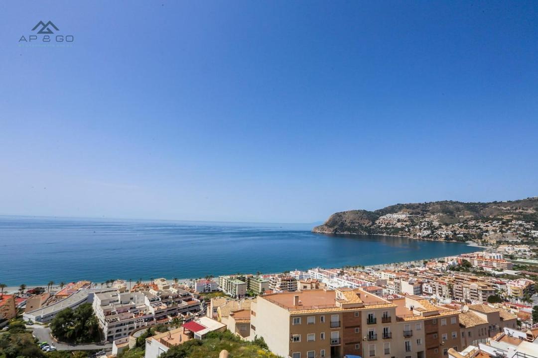 Photo of Others in La Herradura