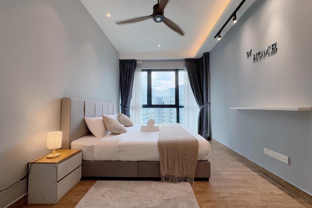 Photo of Bedroom in Maluri