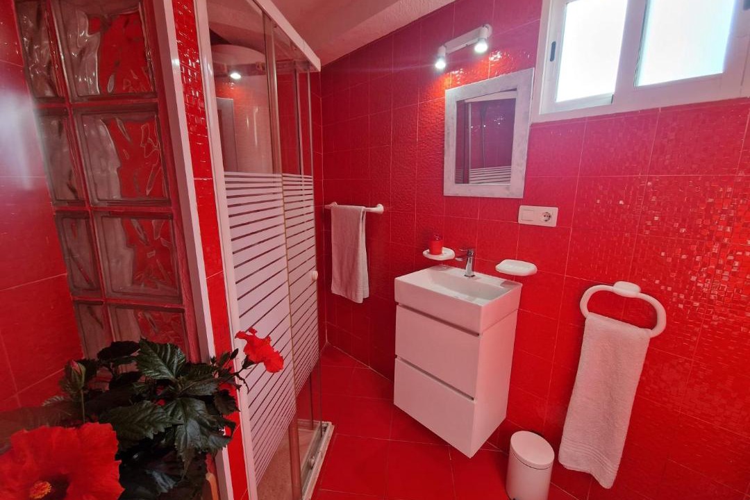 Photo of Bathroom in Velilla-Taramay
