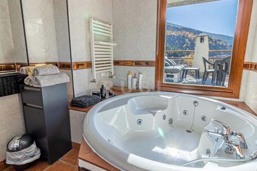 Photo of Bathroom in Trevelez