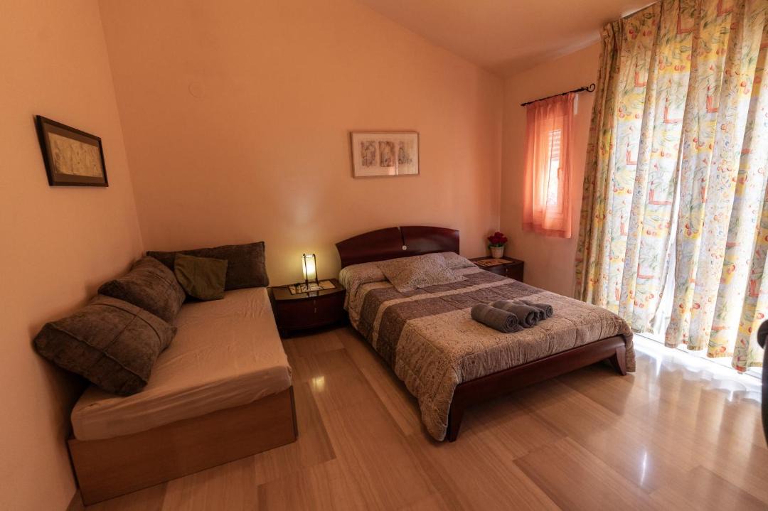 Photo of Bedroom in Genil