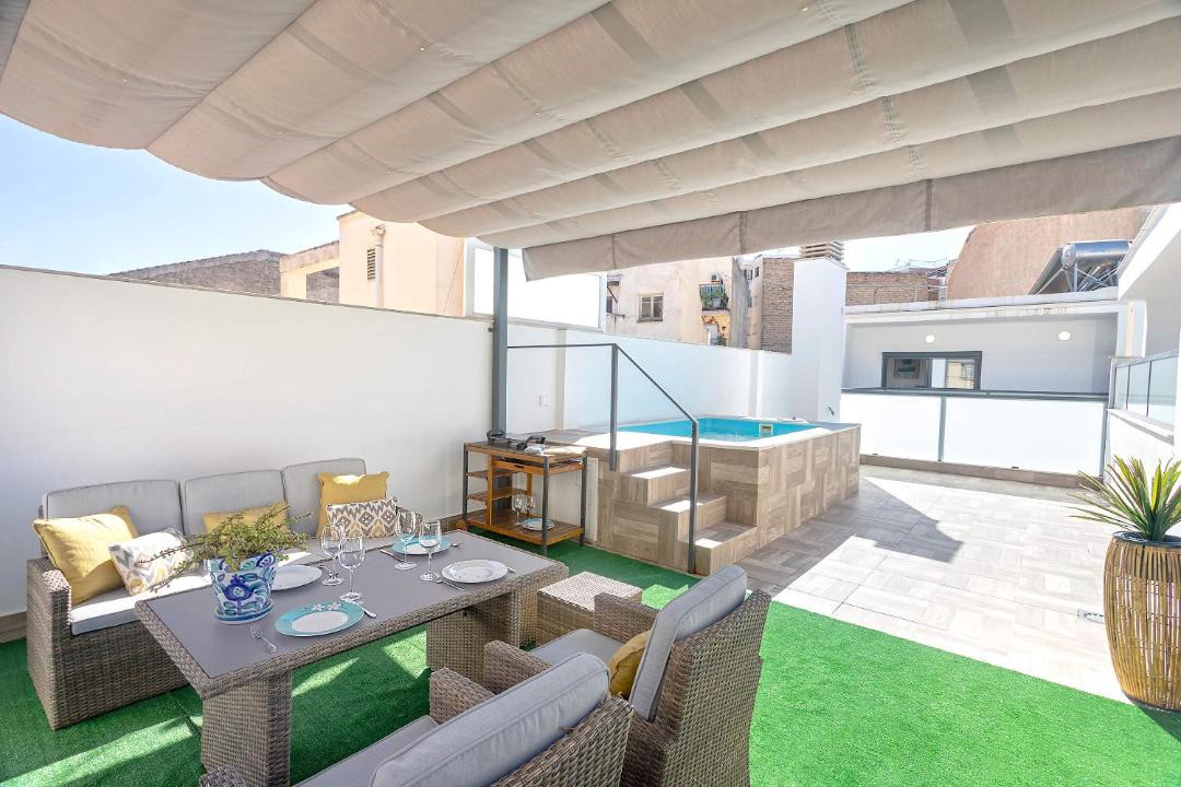 Photo of Patio Balcony in Camino de Ronda