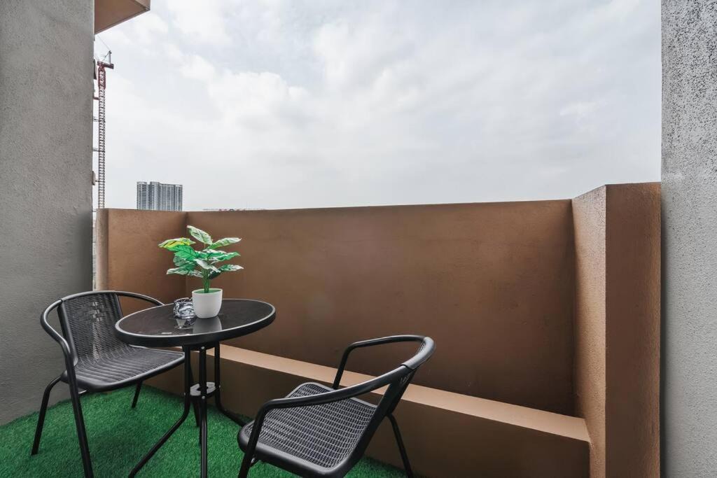 Photo of Patio Balcony in Tropicana