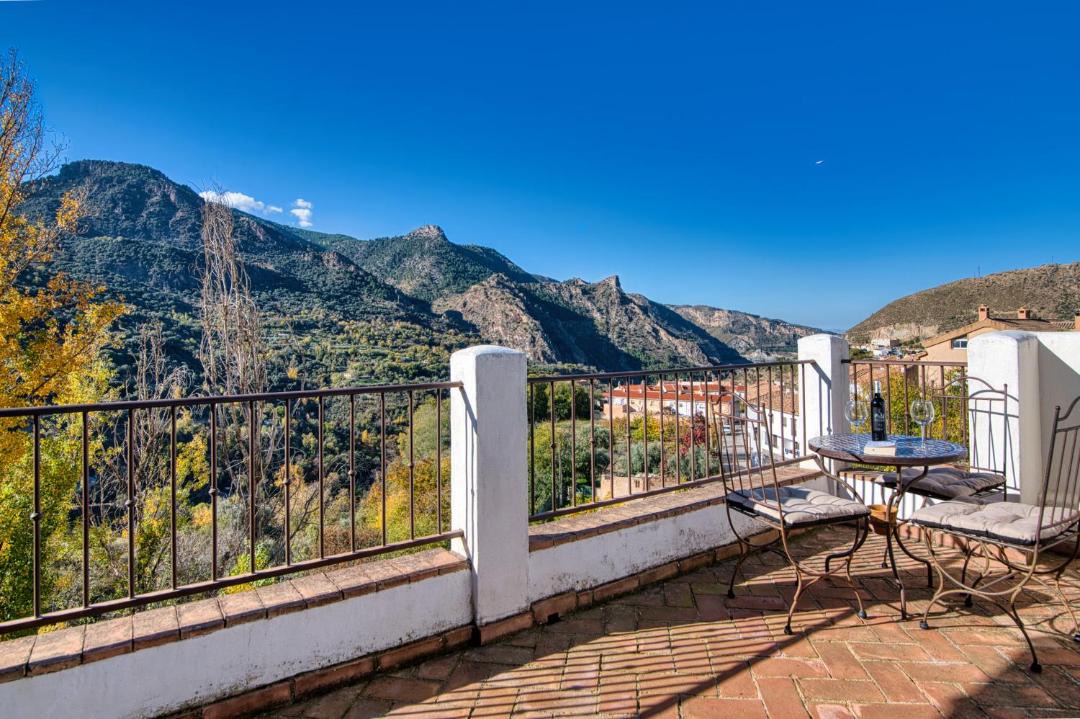 Photo of Patio Balcony in Guejar Sierra