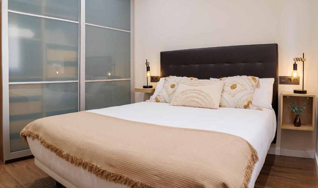 Photo of Bedroom in Figares