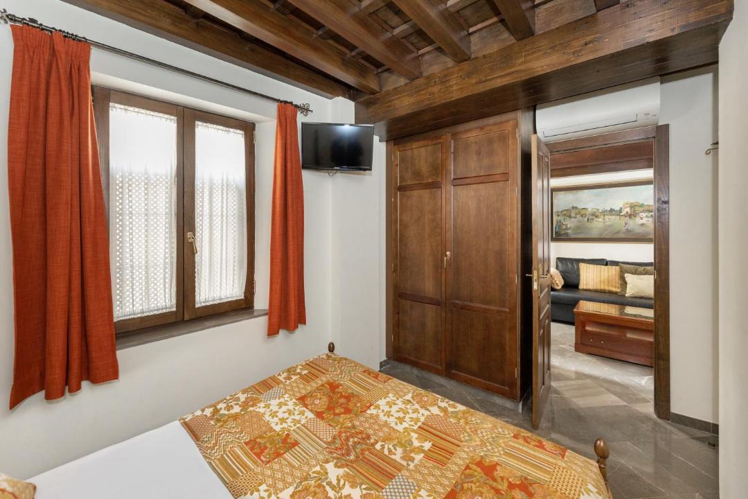 Photo of Bedroom in Central District