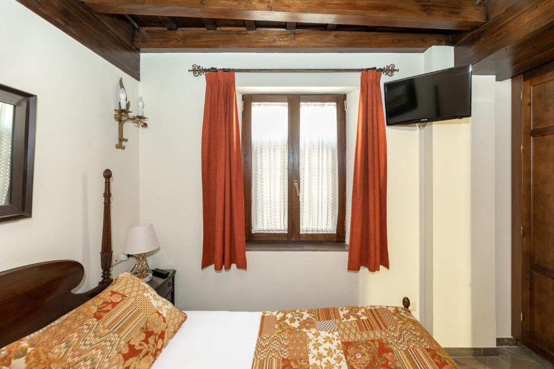 Photo of Bedroom in Central District