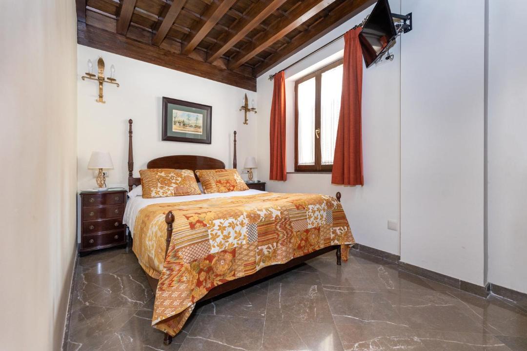 Photo of Bedroom in Central District
