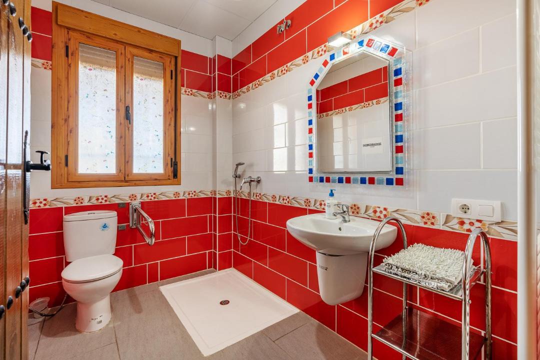 Photo of Bathroom in Cogollos de Guadix