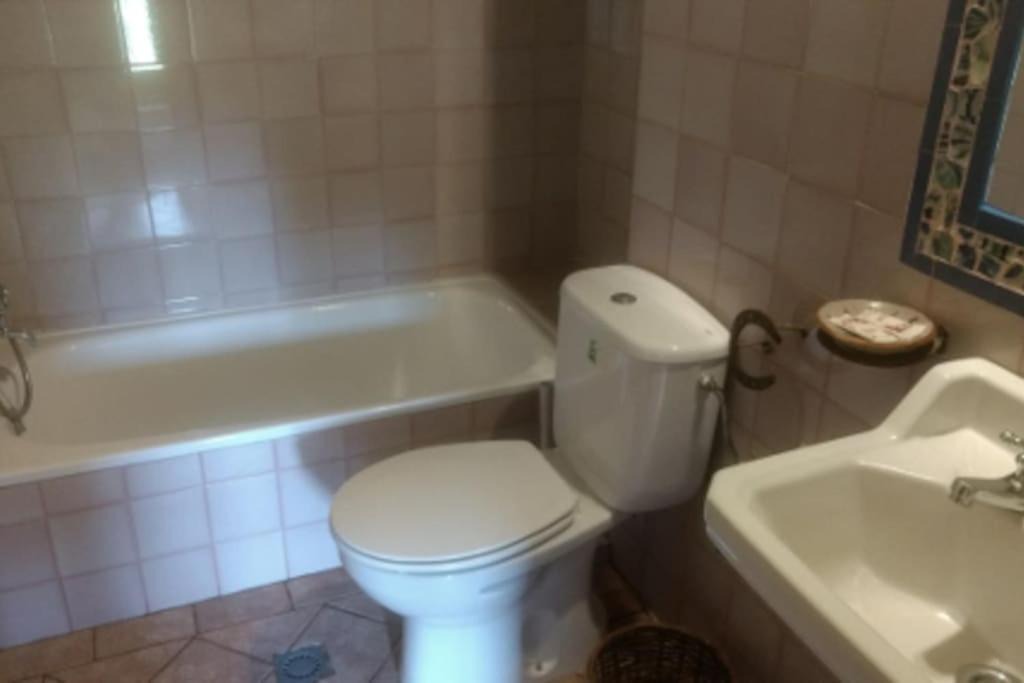Photo of Bathroom in Algarinejo