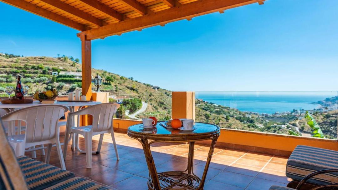 Photo of Patio Balcony in Itrabo