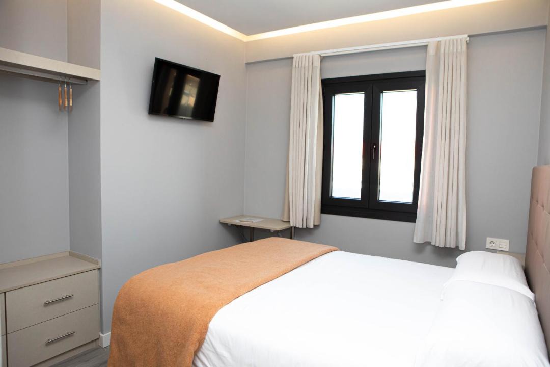 Photo of Bedroom in Cullar Vega