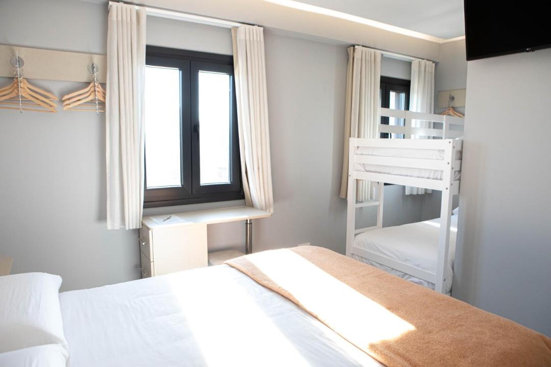 Photo of Bedroom in Cullar Vega