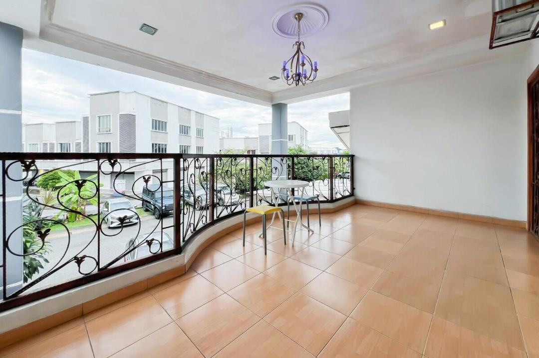 Photo of Patio Balcony in Shah Alam