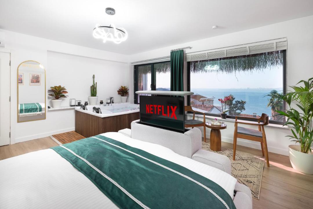 Photo of Bedroom in Adalar