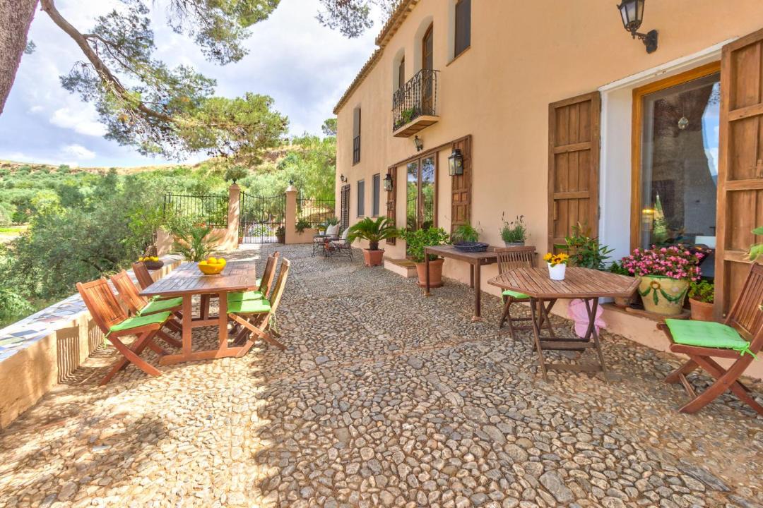 Photo of Patio Balcony in La Loma