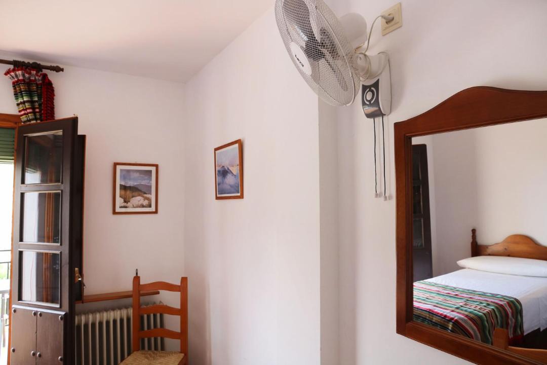 Photo of Bedroom in Alcutar