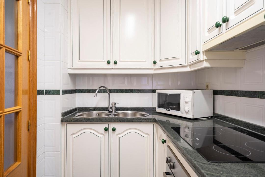 Photo of Kitchen in Plaza de Toros-Doctores-San Lazaro