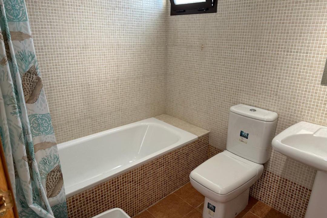Photo of Bathroom in Itrabo