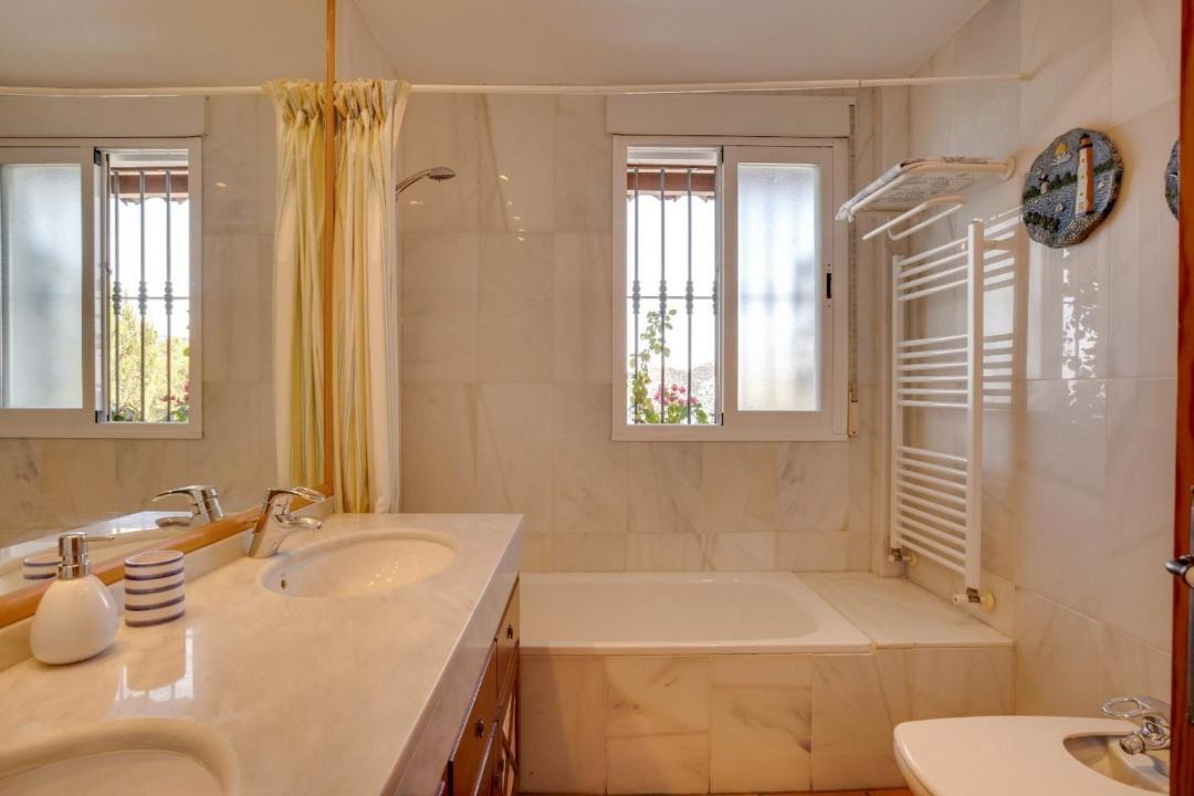 Photo of Bathroom in La Herradura