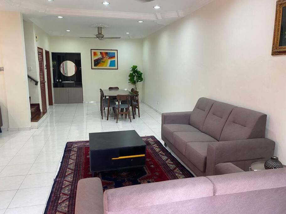 Photo of Livingroom in Seksyen 7