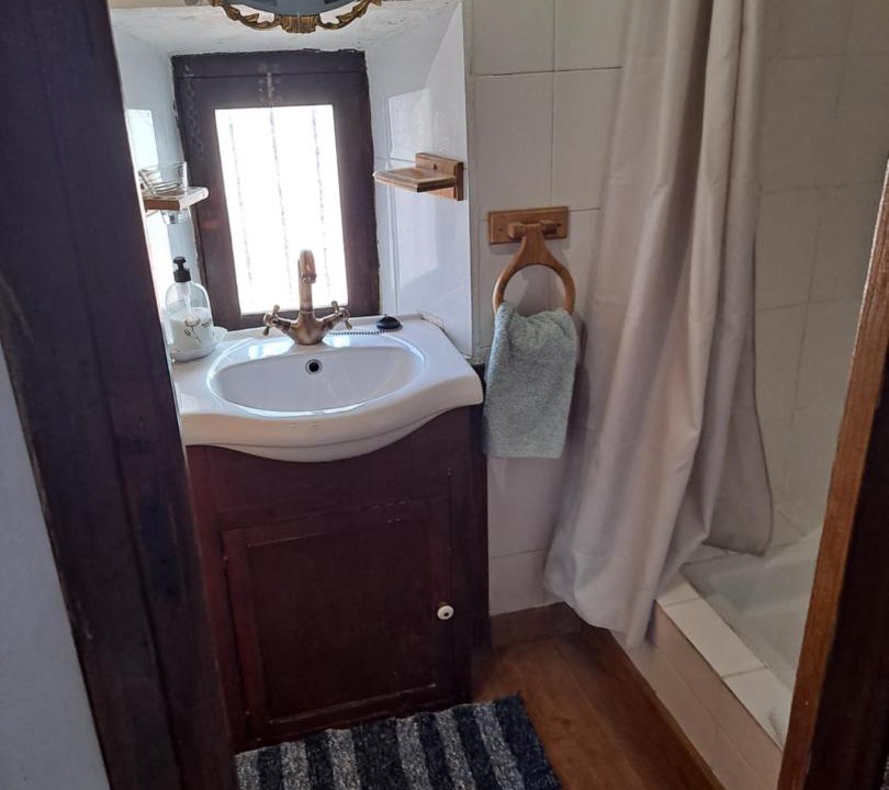 Photo of Bathroom in Rubite