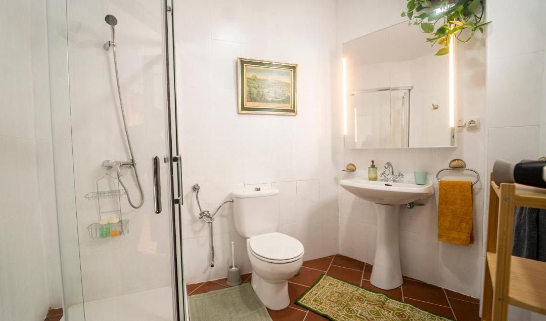Photo of Bathroom in Orgiva