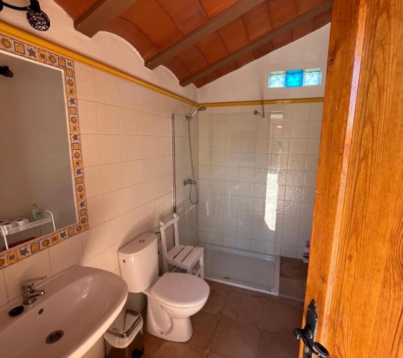 Photo of Bathroom in Baza