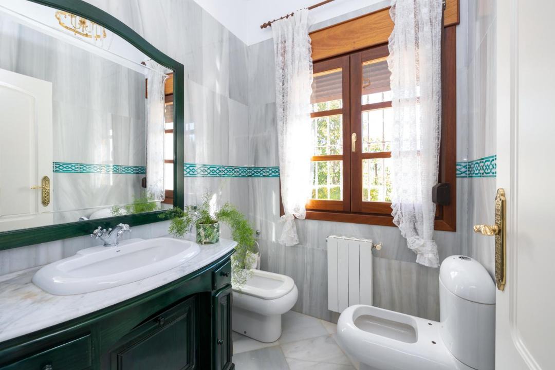 Photo of Bathroom in Baza
