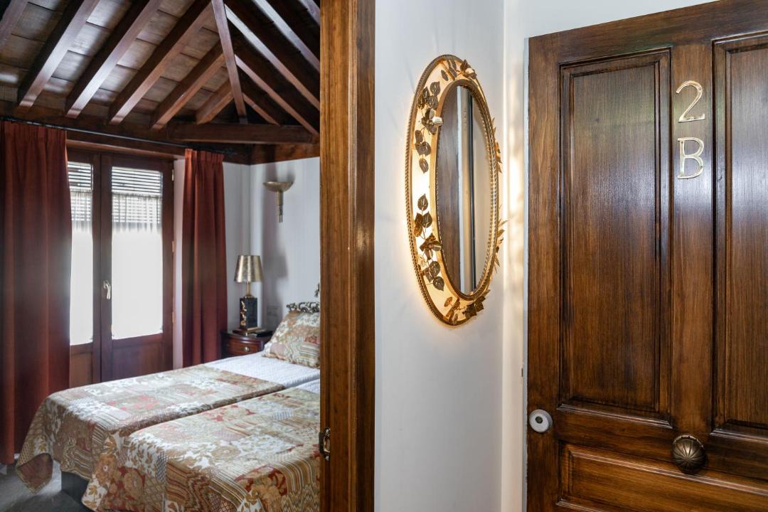 Photo of Bedroom in Central District