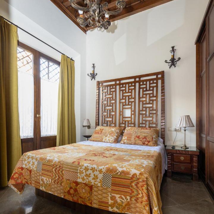 Photo of Bedroom in Central District