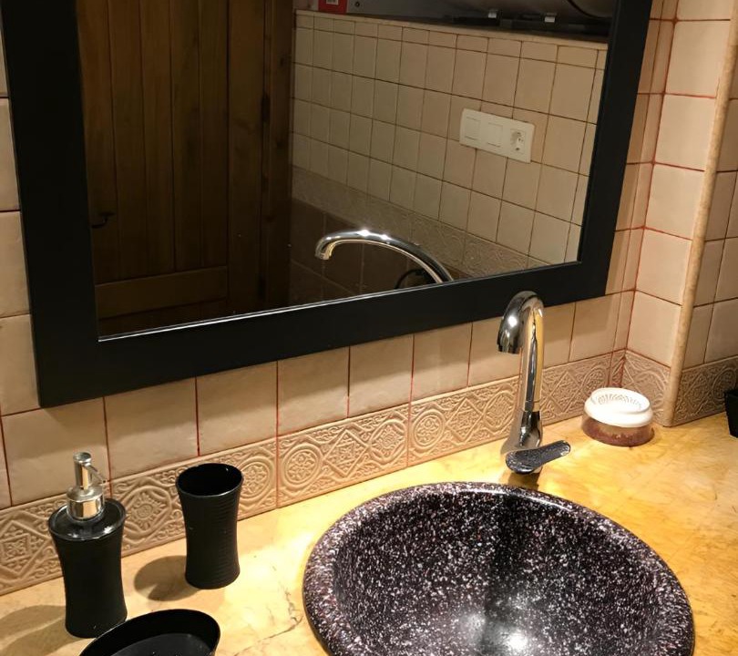 Photo of Bathroom in Lentegi