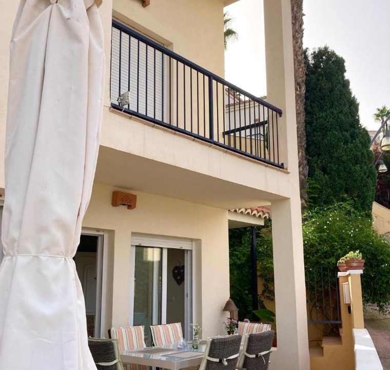 Photo of Patio Balcony in Velilla-Taramay