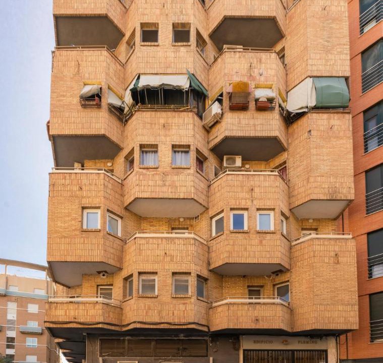 Photo of Buildings in Plaza de Toros-Doctores-San Lazaro