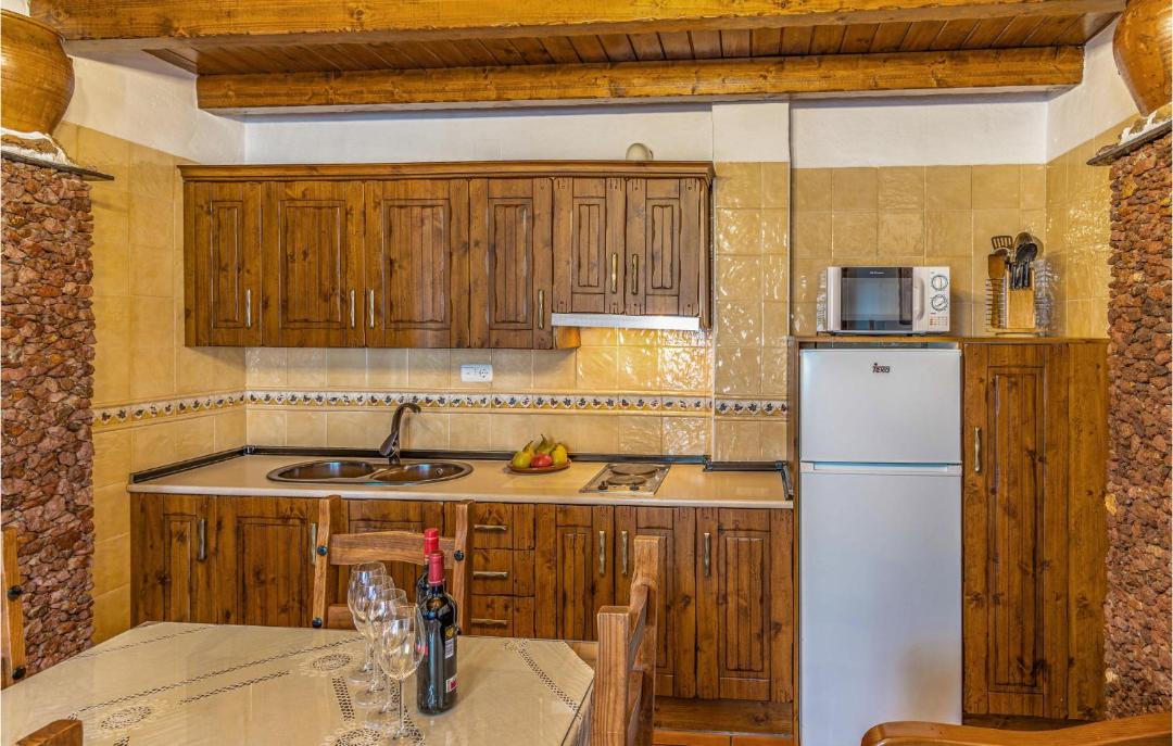 Photo of Kitchen in Mecina Bombaron
