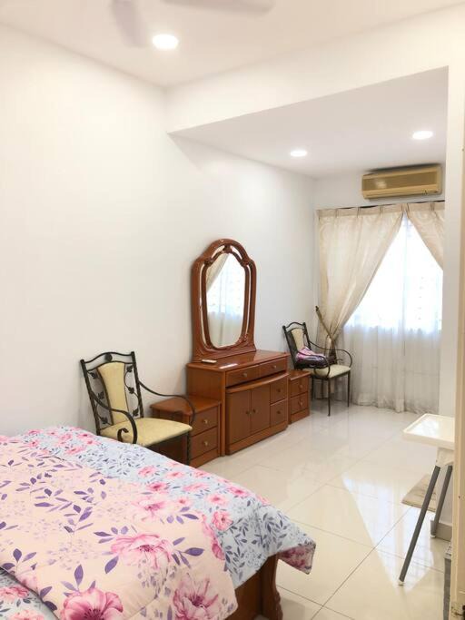 Photo of Bedroom in Shah Alam