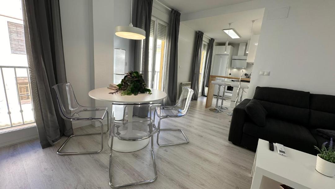 Photo of Livingroom in Central District