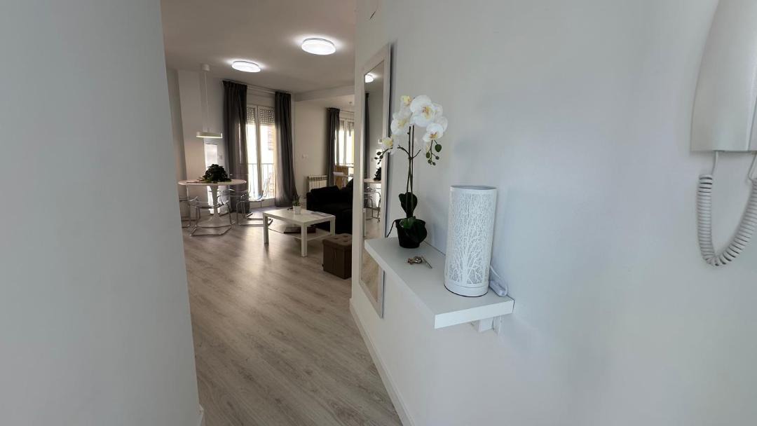 Photo of Livingroom in Central District