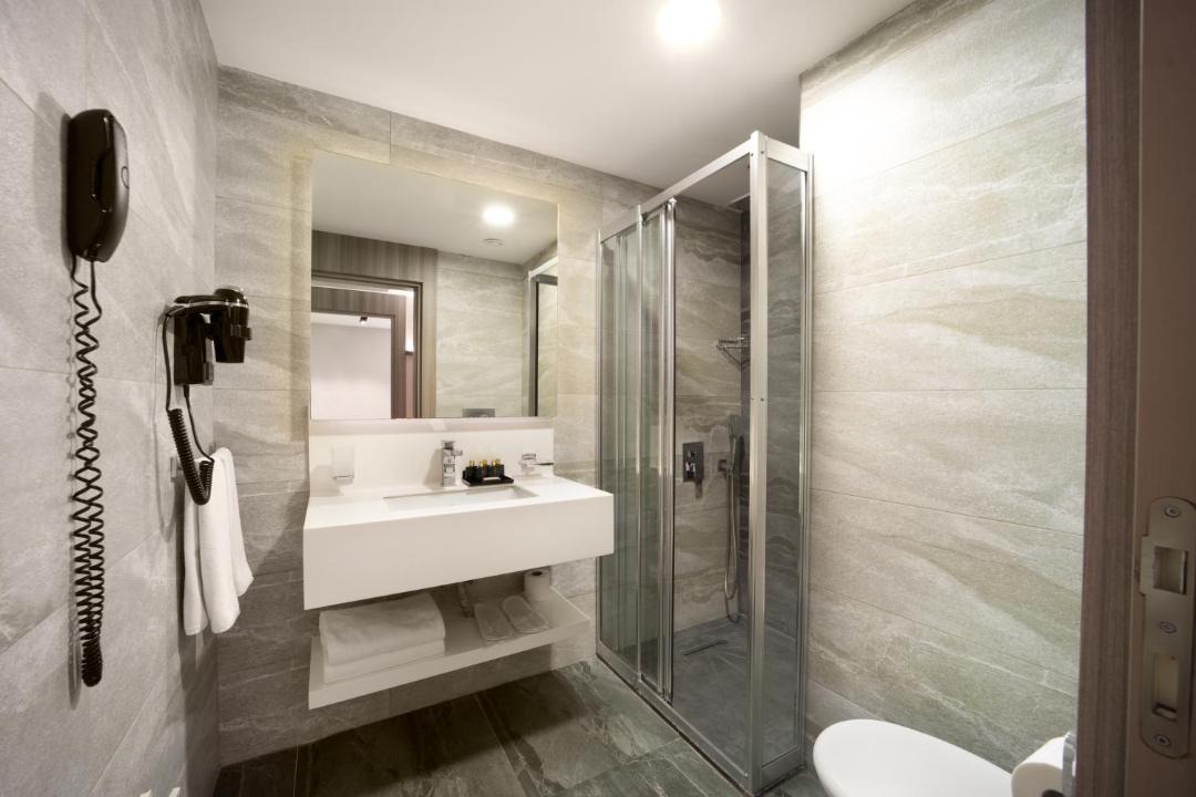 Photo of Bathroom in Serifali Mahallesi