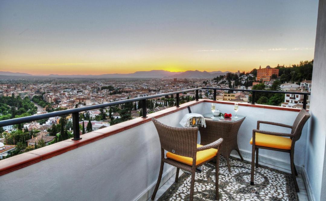 Photo of Patio Balcony in Genil
